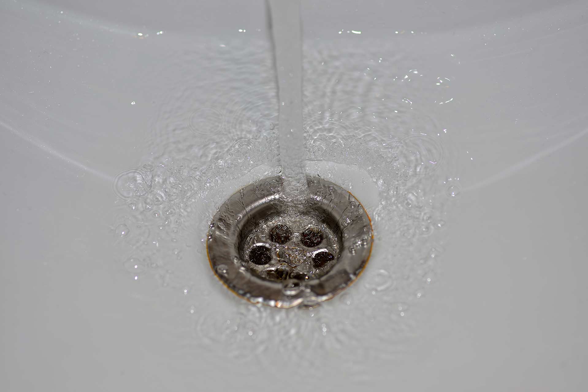 A2B Drains provides services to unblock blocked sinks and drains for properties in Tunbridge Wells.